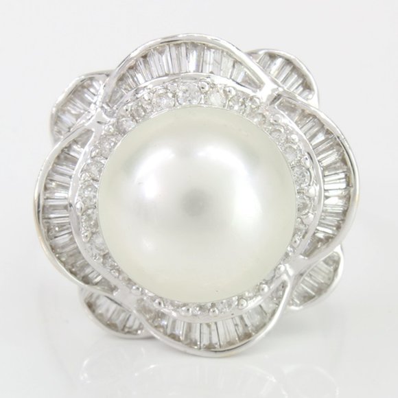 18k White Gold South Sea Cultured Pearl & Diamond Anniversary / Cocktail Ring - Picture 3 of 7